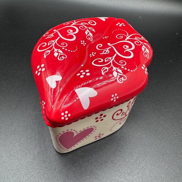 New Temptations Figural LIPS Trinket Box White red hearts - Picture 4 of 12
